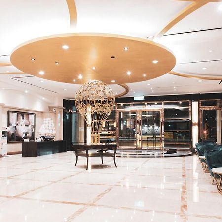 Hometel Hotel 高雄市 エクステリア 写真