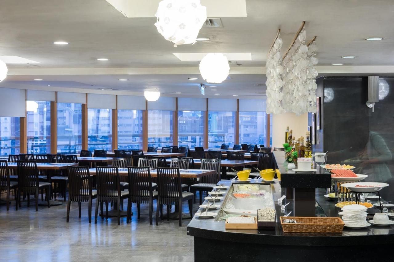 Hometel Hotel 高雄市 エクステリア 写真