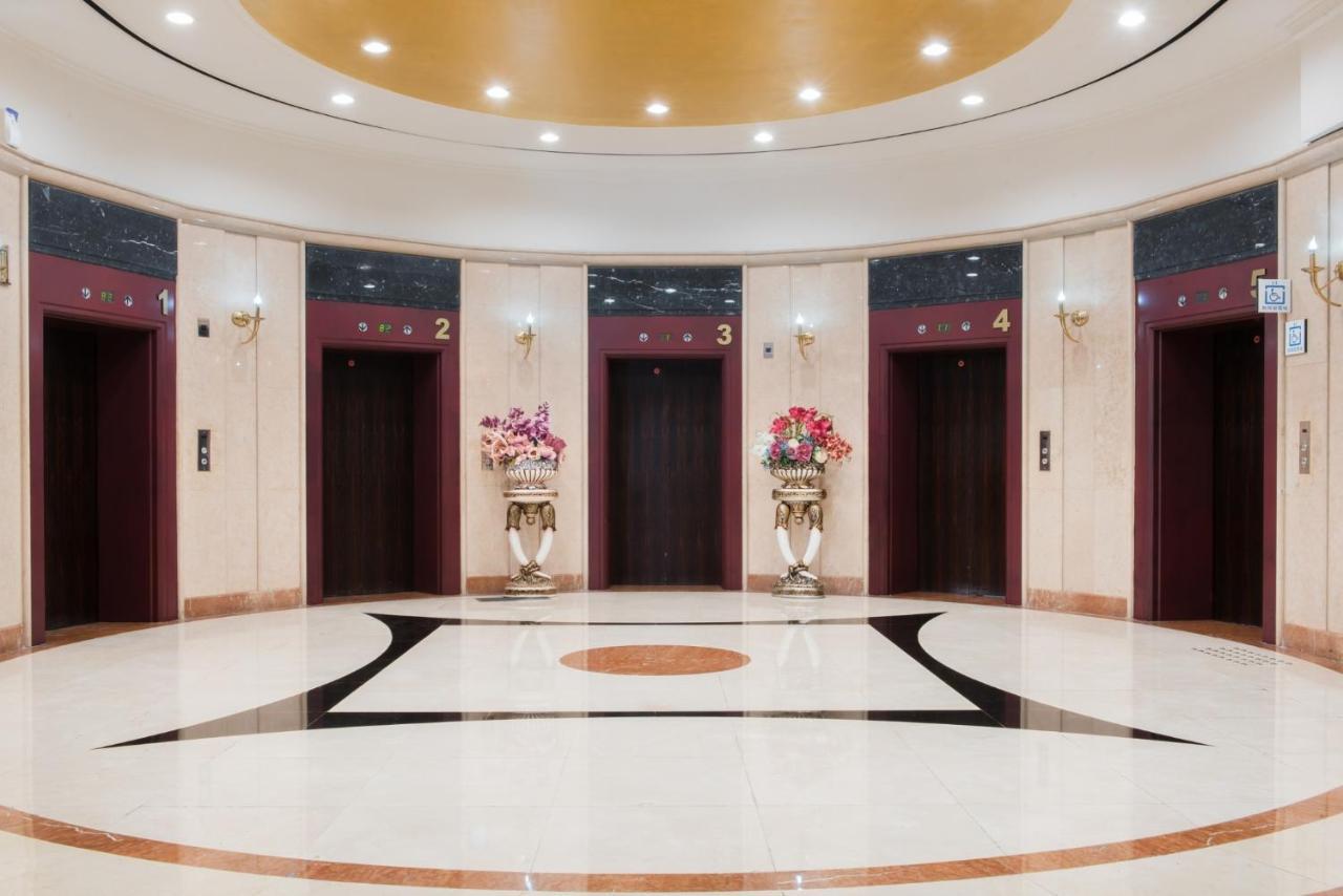Hometel Hotel 高雄市 エクステリア 写真